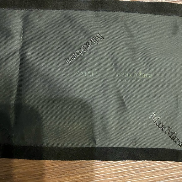 Vintage MaxMara Brown Suede Belt Extra Wide Sz Small - Picture 4 of 4